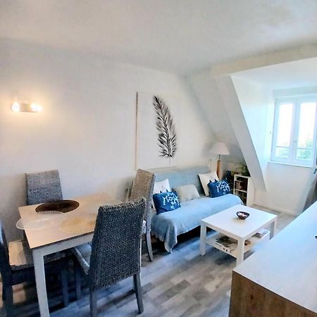 Cosy Appartement Dans Une Villa Avec Piscine, Proche Du Centre Et De La Mer Cabourg Exterior photo